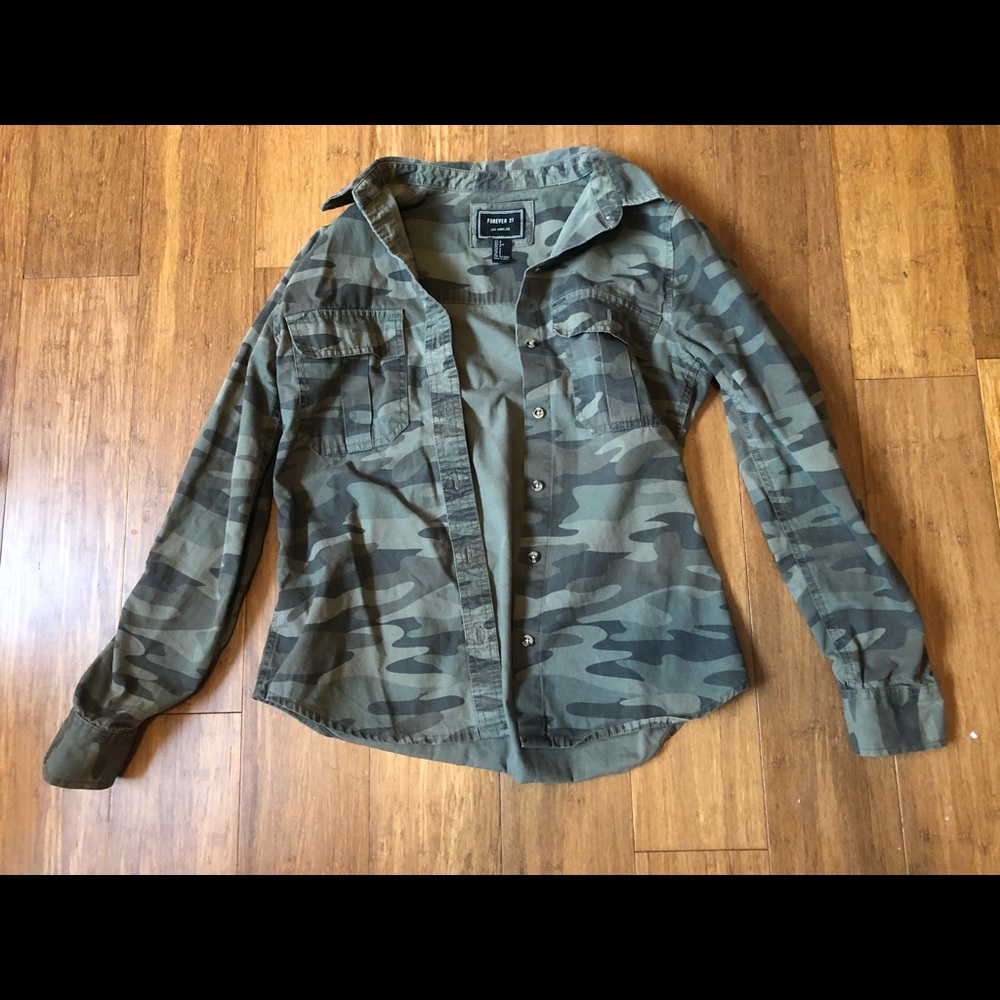 Camo Light Weight Jacket